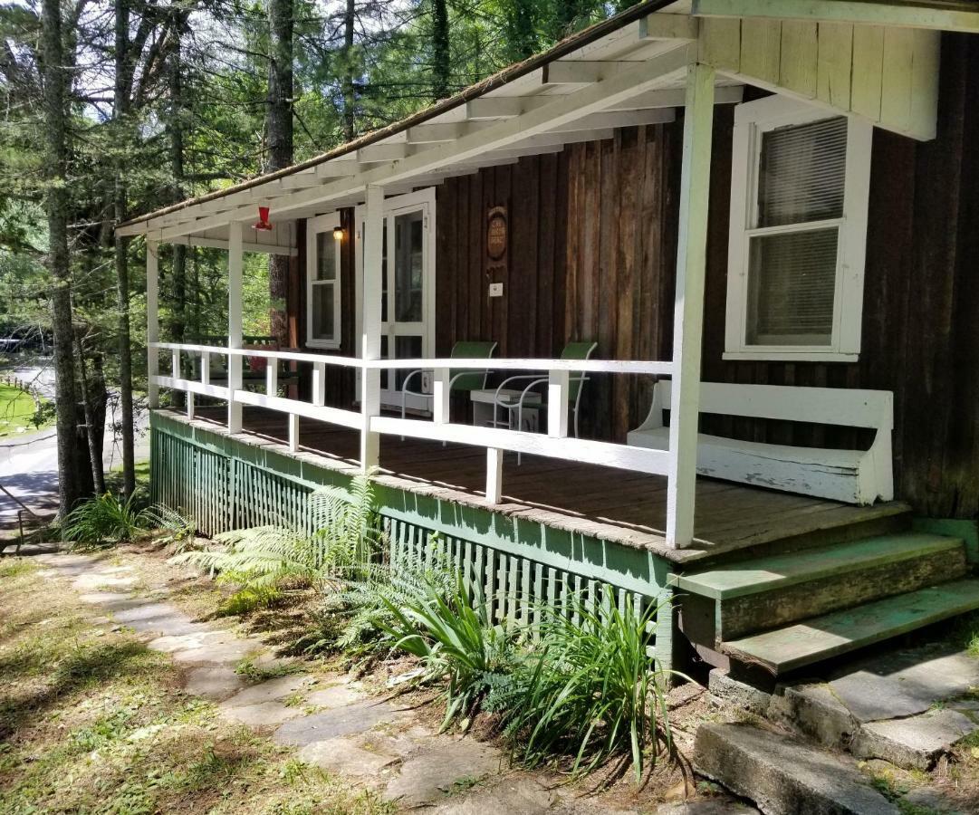 The Cabins At Healing Springs Crumpler Екстер'єр фото